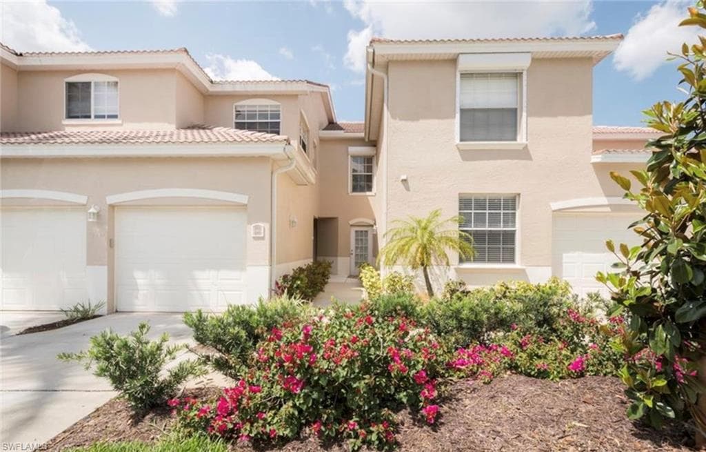 343 Dover PL A103 NAPLES, FL 34104