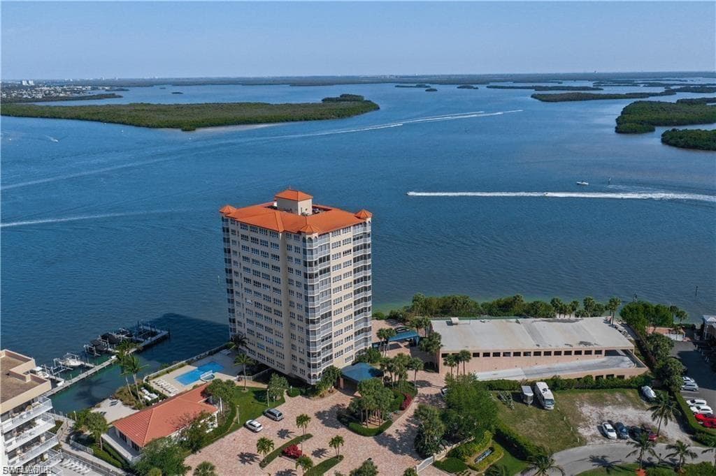 8751 Estero BLVD 704 BONITA SPRINGS, FL 33931