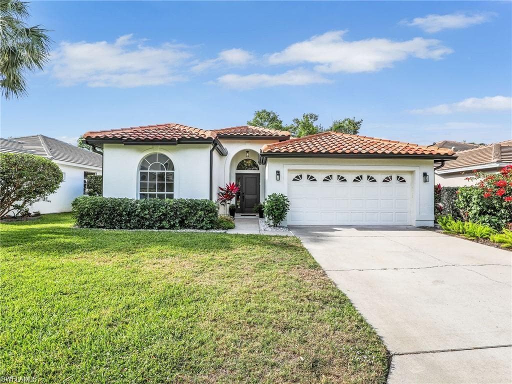 8850 Springwood CT BONITA SPRINGS, FL 34135