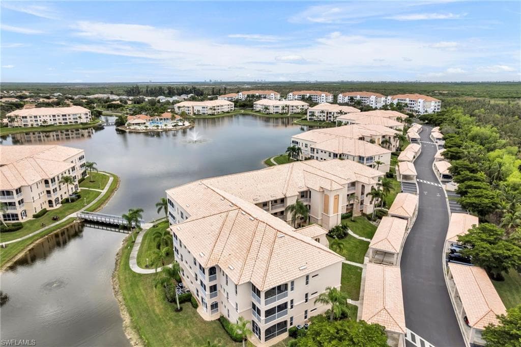 9170 Southmont CV 302 FORT MYERS, FL 33908