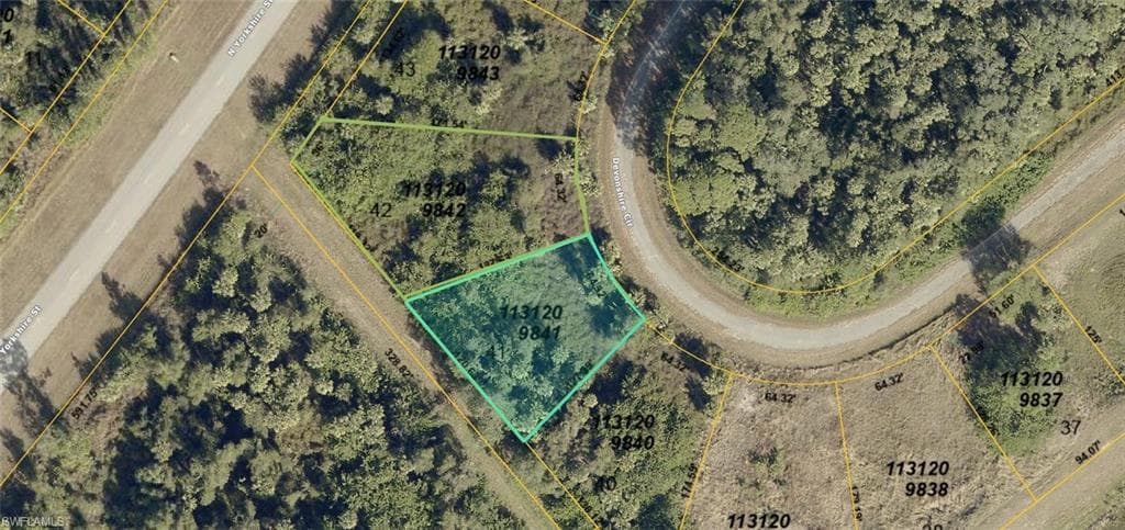 1131209841 & 1131209842 Devonshire CIR NORTH PORT, FL 34288