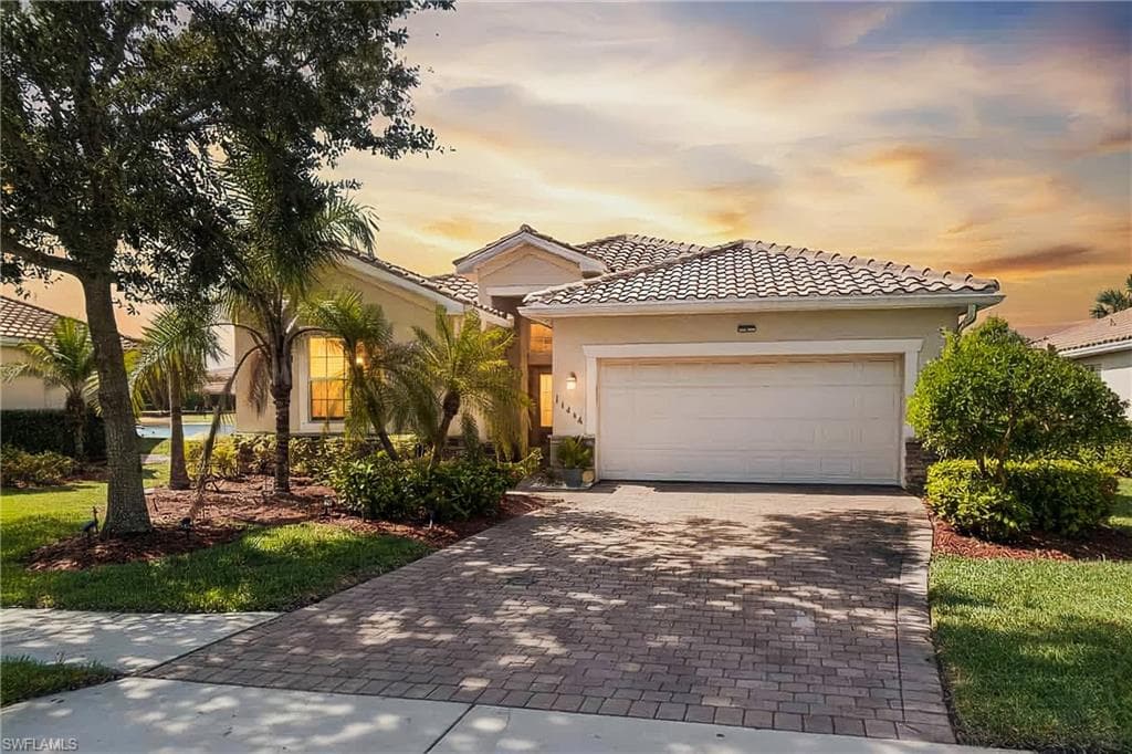 11656 Eros RD LEHIGH ACRES, FL 33971