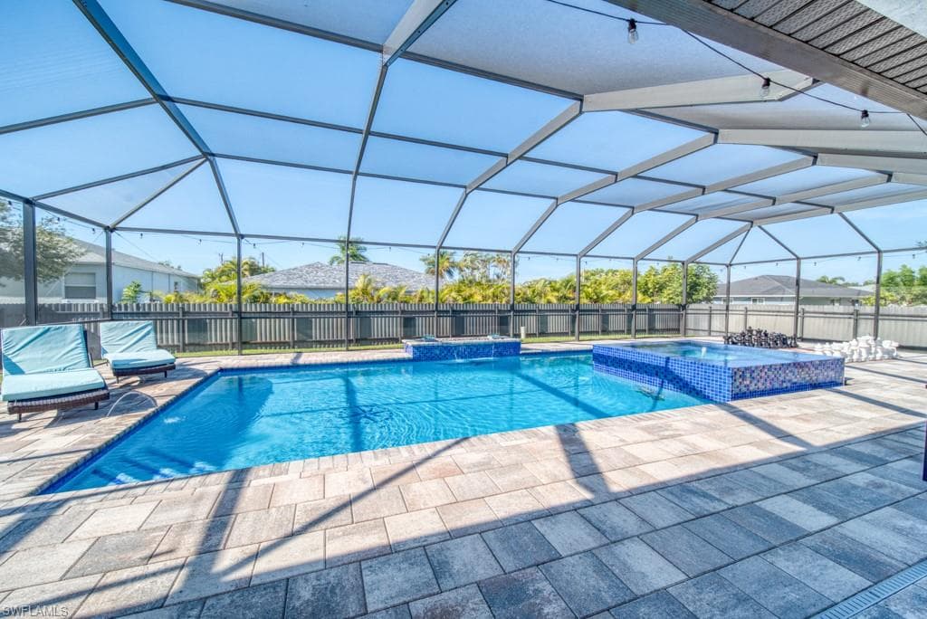 1528 NW 24th PL CAPE CORAL, FL 33993