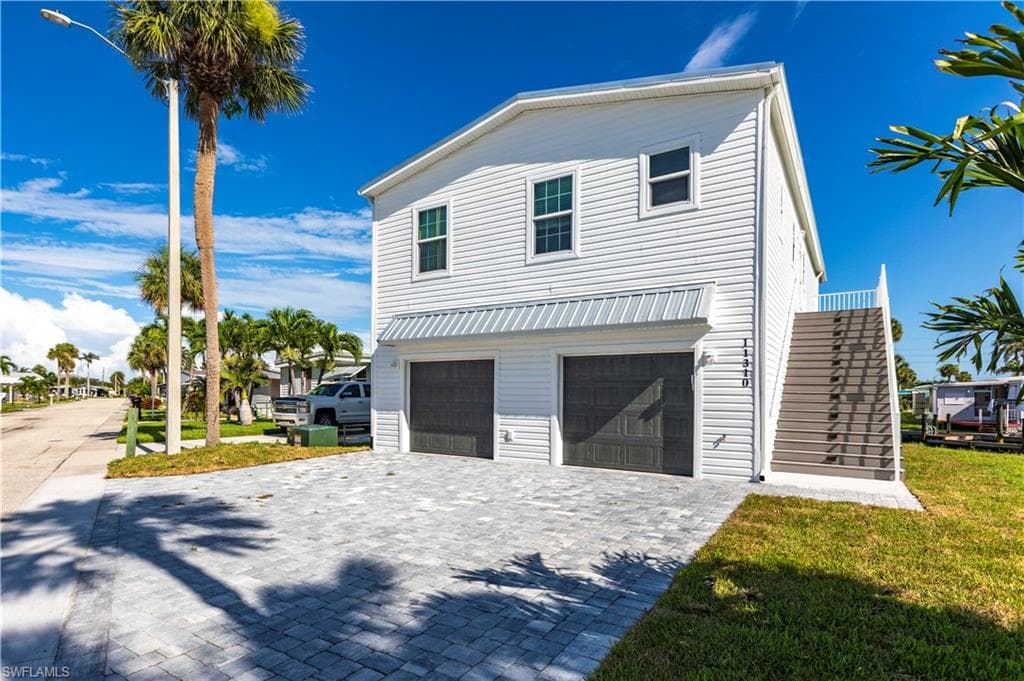 11310 Bougainvillea LN FORT MYERS BEACH, FL 33931