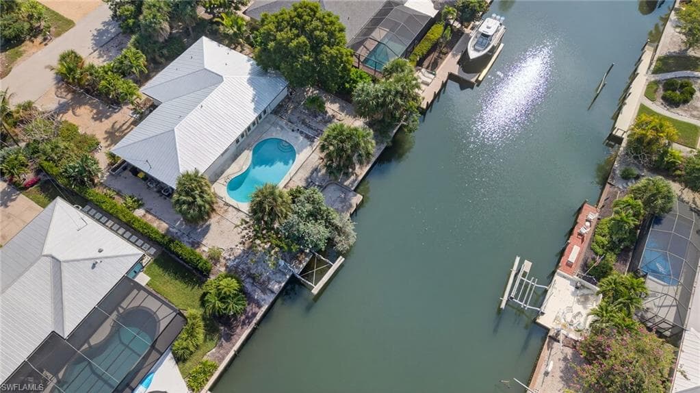 935 Pecten CT SANIBEL, FL 33957
