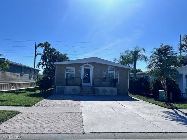 1105 Silver Lakes BLVD NAPLES, FL 34114