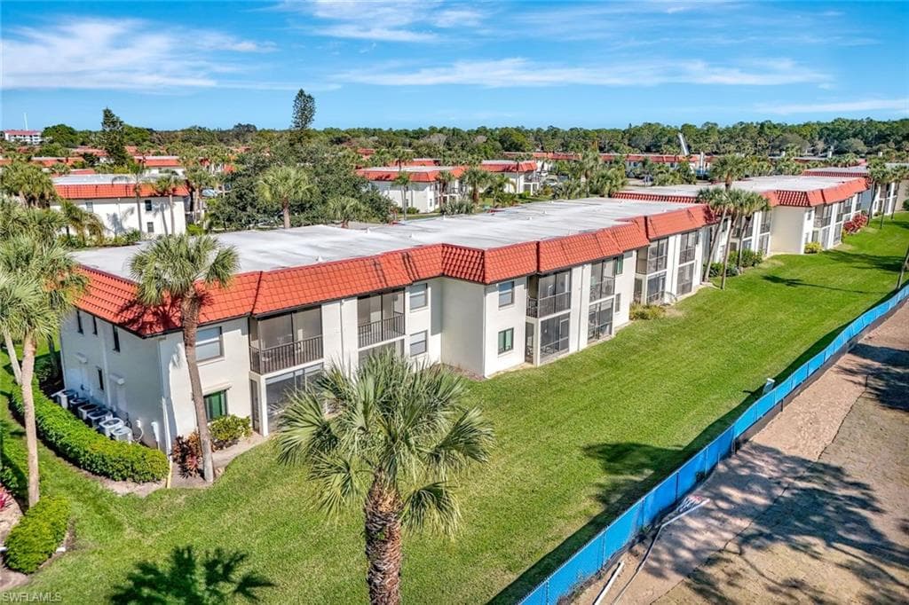 4346 27th CT SW 101 NAPLES, FL 34116
