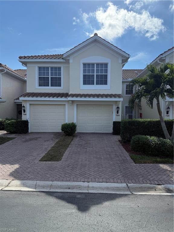 1345 Henley ST 705 NAPLES, FL 34105