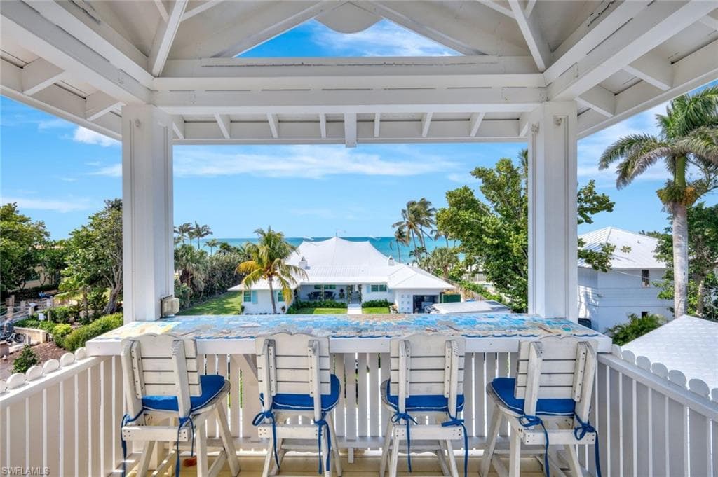 47 8th AVE S NAPLES, FL 34102