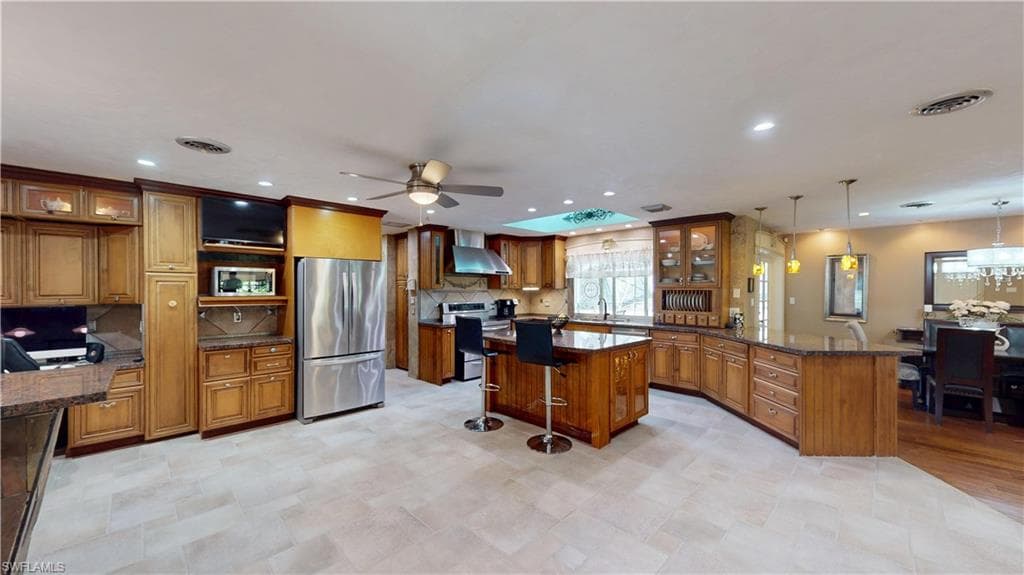 1487 Bass LN FORT MYERS, FL 33919
