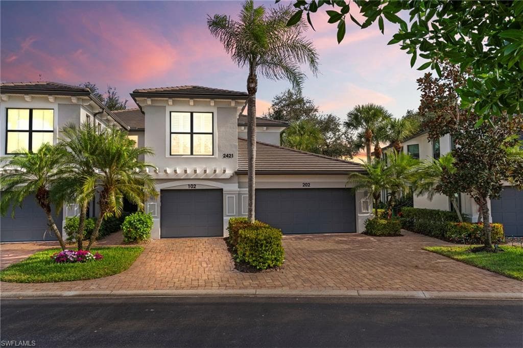 2421 Ravenna BLVD 202 NAPLES, FL 34109
