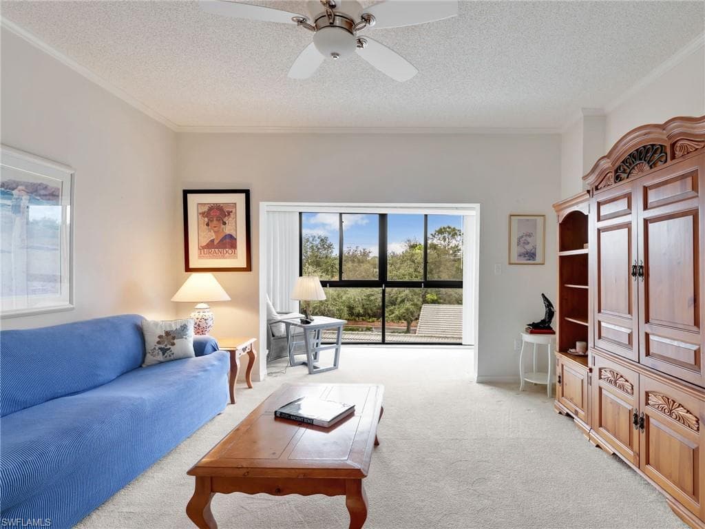 900 Arbor Lake DR 9-301 NAPLES, FL 34110
