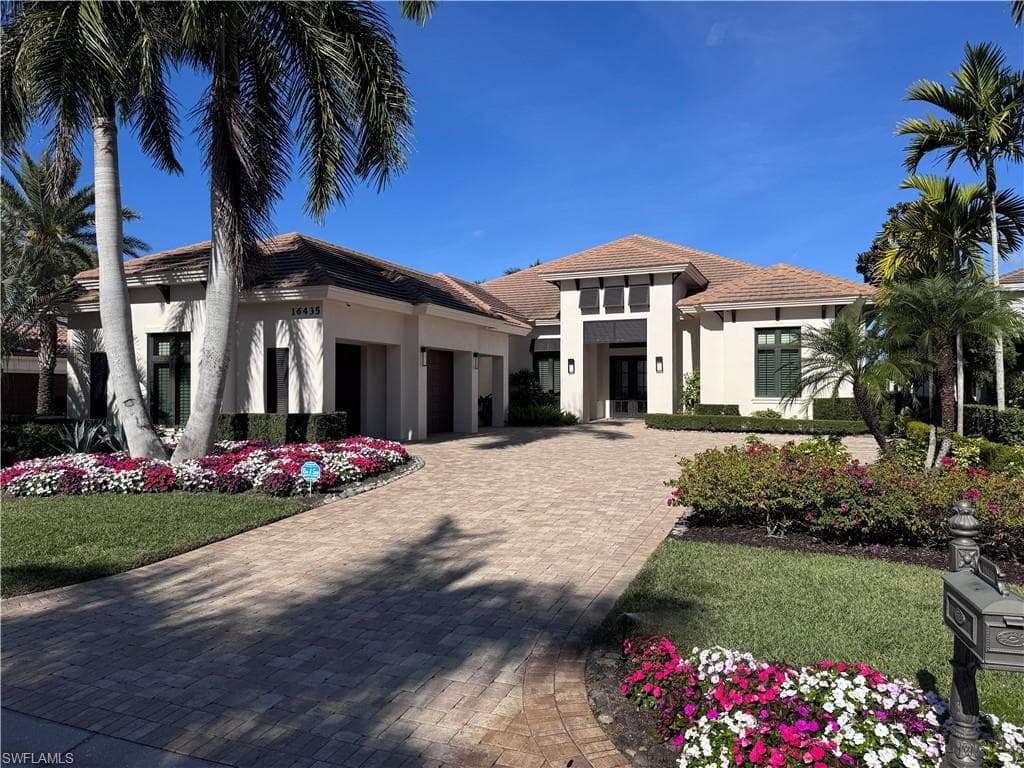 16435 Seneca WAY NAPLES, FL 34110