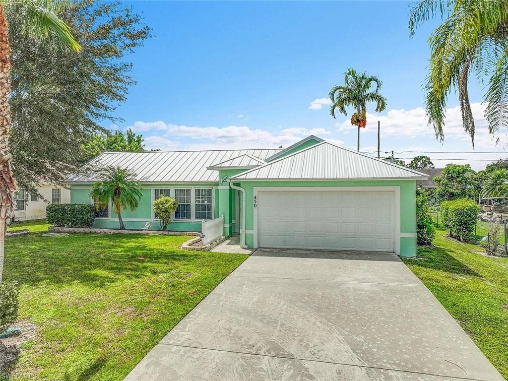 450 SW Dauphin Ave PORT ST. LUCIE, FL 34953