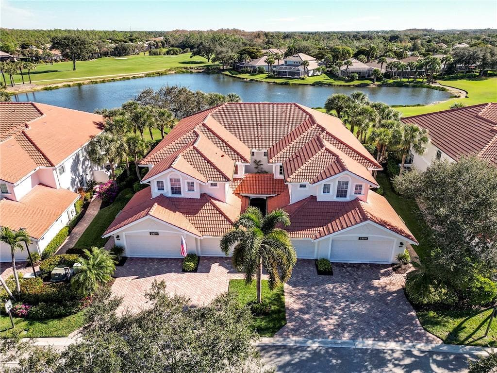 23011 Rosedale DR 101 ESTERO, FL 34135