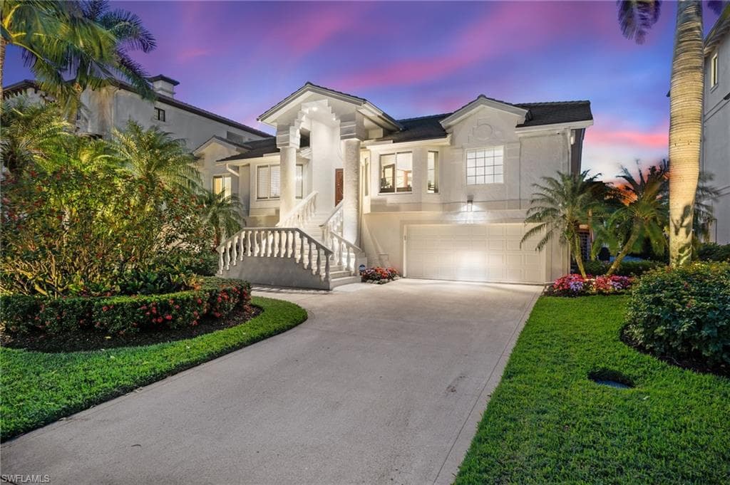 404 Bayside AVE NAPLES, FL 34108
