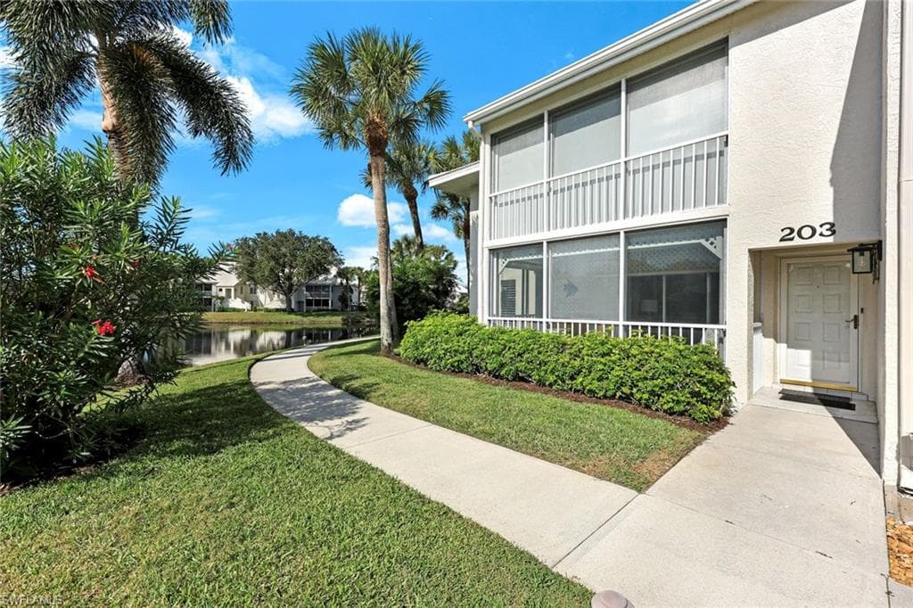 797 Willowbrook DR 203 NAPLES, FL 34108