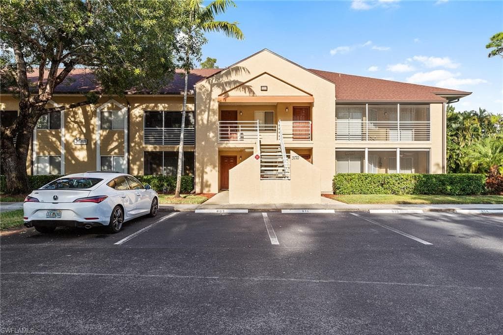 3170 Seasons WAY 807 ESTERO, FL 33928