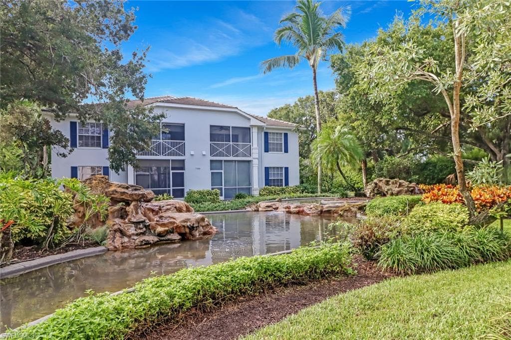 7108 Barrington CIR 101 NAPLES, FL 34108