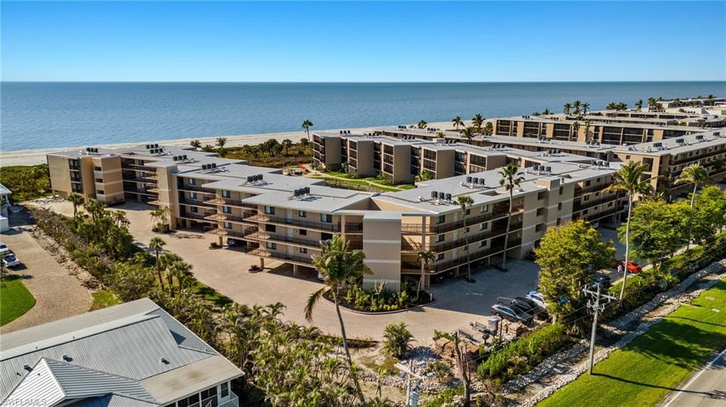 1401 Middle Gulf DR 204T SANIBEL, FL 33957