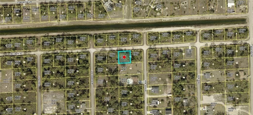 1903 W 18th ST LEHIGH ACRES, FL 33972
