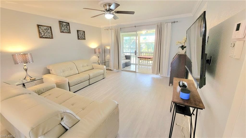 300 Valley Stream Dr A7 NAPLES, FL 34113