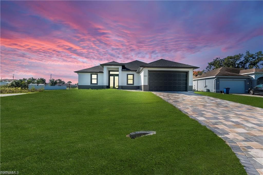 2601 14th ST SW LEHIGH ACRES, FL 33976