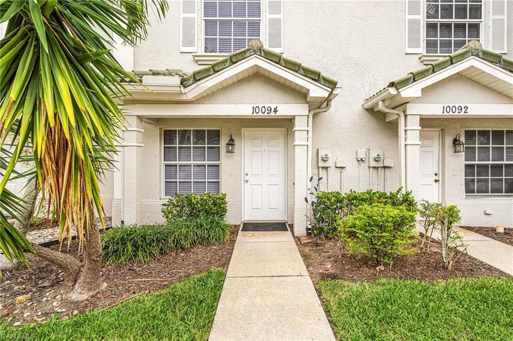 10094 Poppy Hill DR FORT MYERS, FL 33966