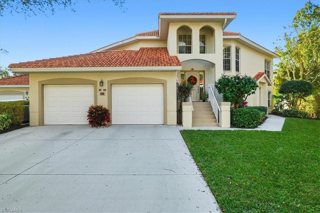 1109 Egrets Walk CIR 104 NAPLES, FL 34108