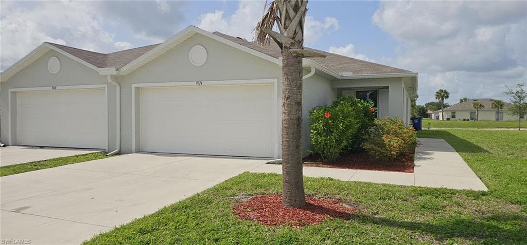 9124 Aegean CIR LEHIGH ACRES, FL 33936
