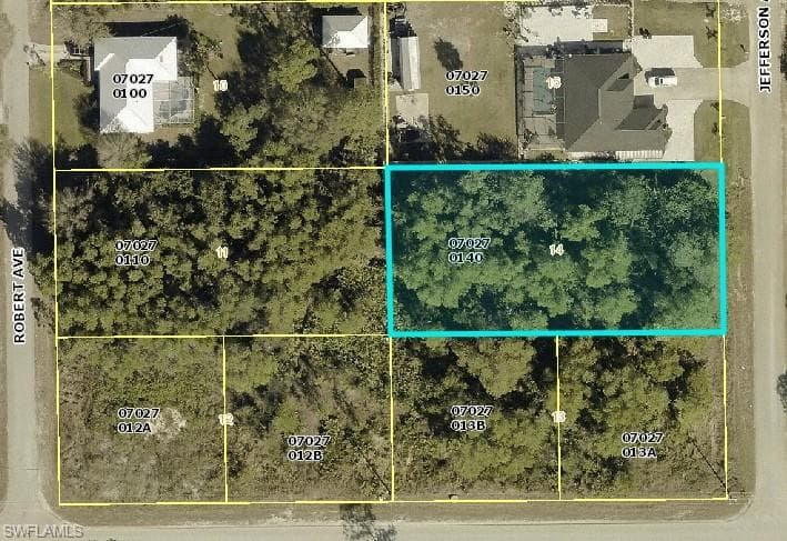 1003 Jefferson AVE LEHIGH ACRES, FL 33936