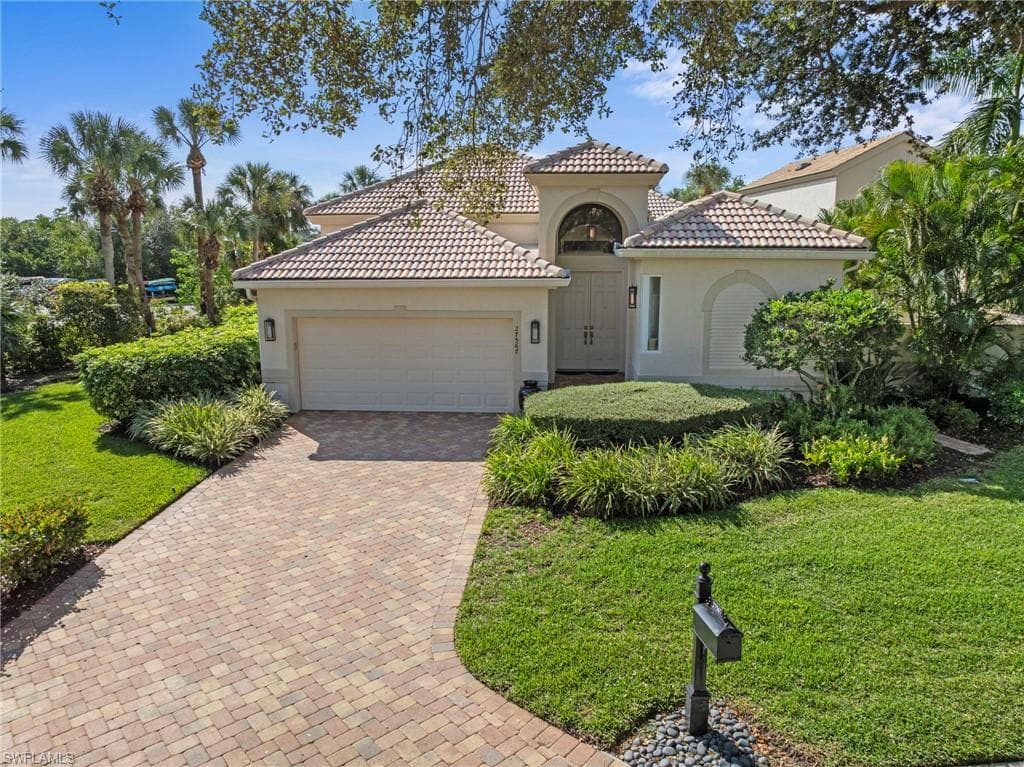 27567 Riverbank DR