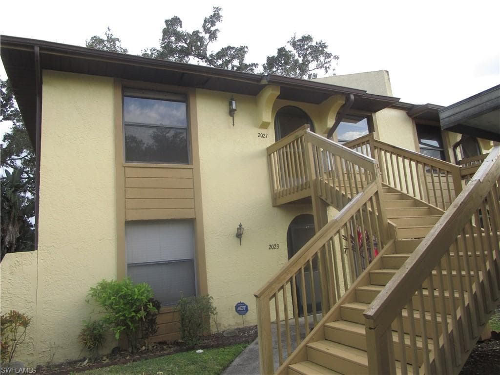 2027 Golfside Village DR LEHIGH ACRES, FL 33936