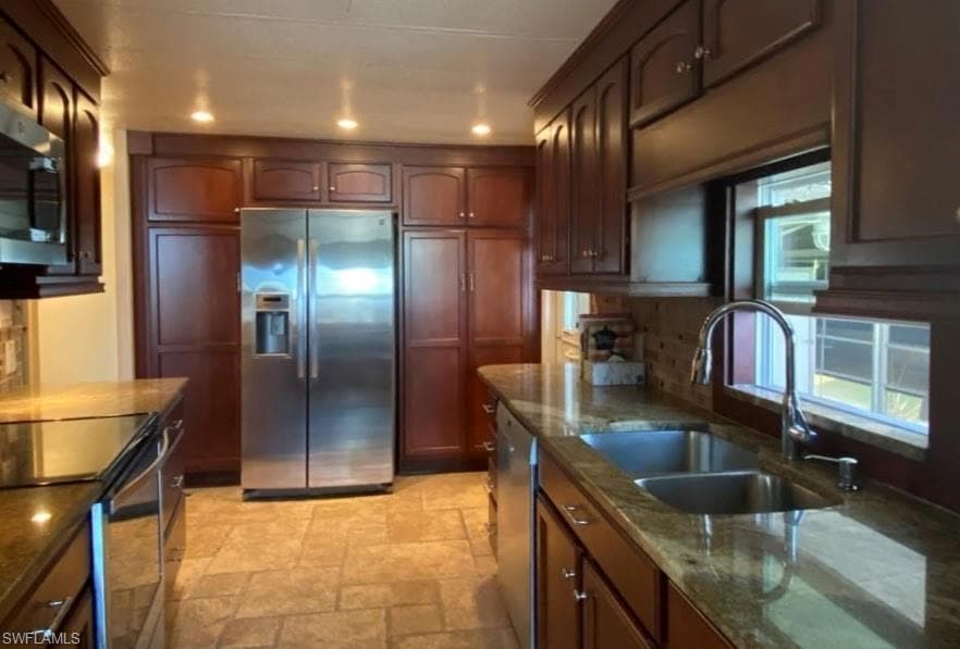 14518 Battery BEND NORTH FORT MYERS, FL 33917