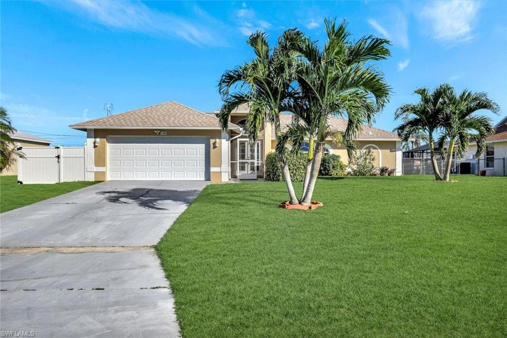 2943 SW 7th AVE CAPE CORAL, FL 33914