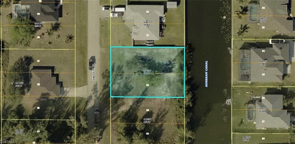 947 SW 15th PL CAPE CORAL, FL 33991
