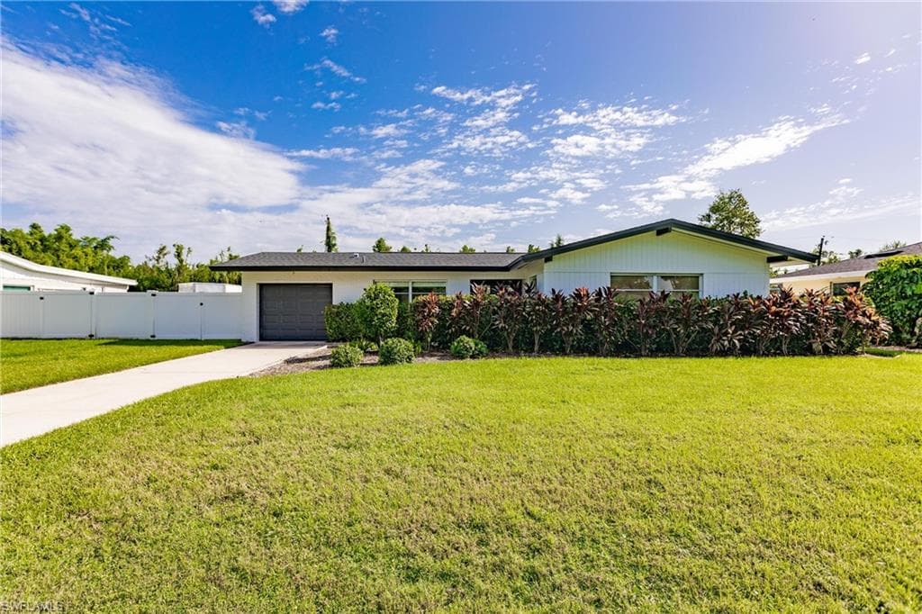 905 Dean WAY FORT MYERS, FL 33919