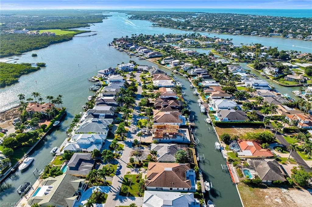 2170 Snook DR NAPLES, FL 34102