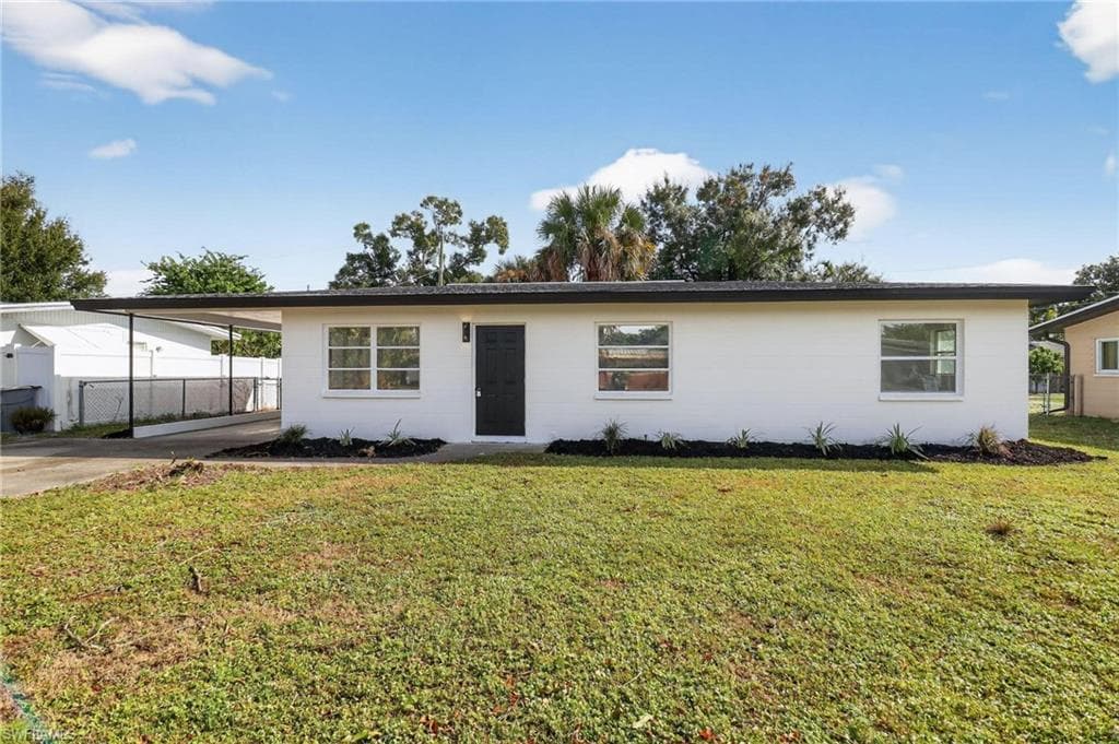 1196 Pine Lake DR CAPE CORAL, FL 33909
