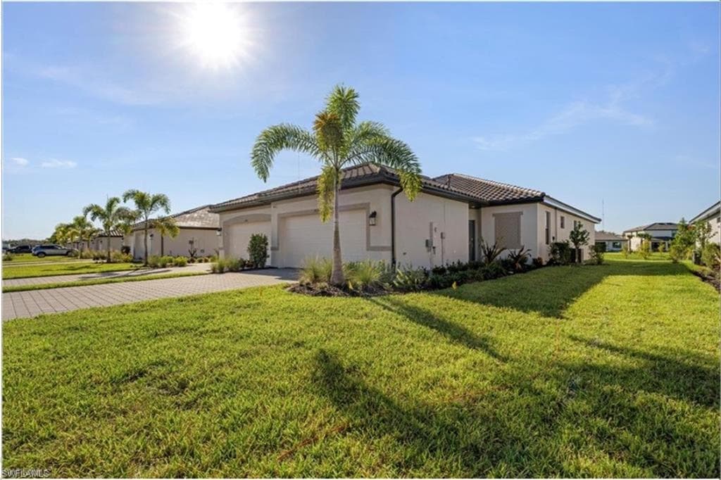 19573 Hinkley DR ESTERO, FL 33928