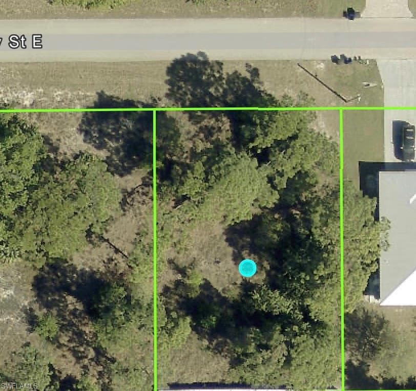 842 Chezy ST E LEHIGH ACRES, FL 33974