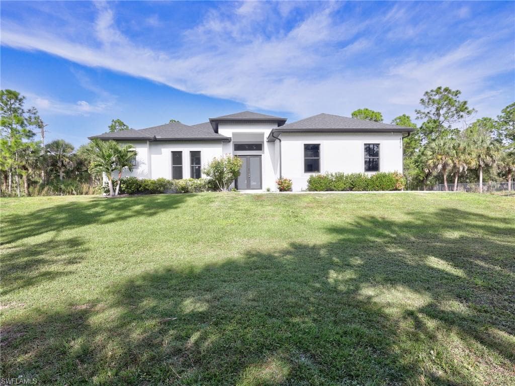 1819 12th AVE NE NAPLES, FL 34120