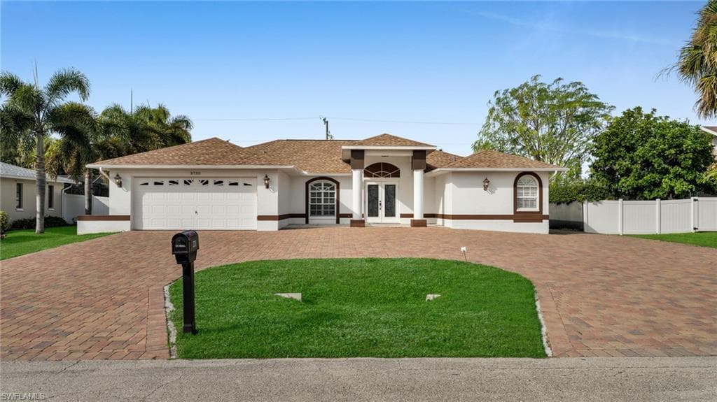3730 SE 4th AVE CAPE CORAL, FL 33904