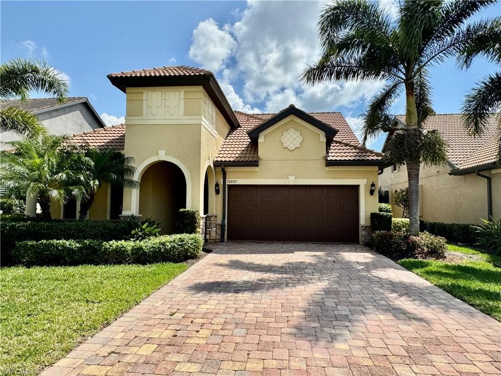 20205 Corkscrew Shores BLVD ESTERO, FL 33928