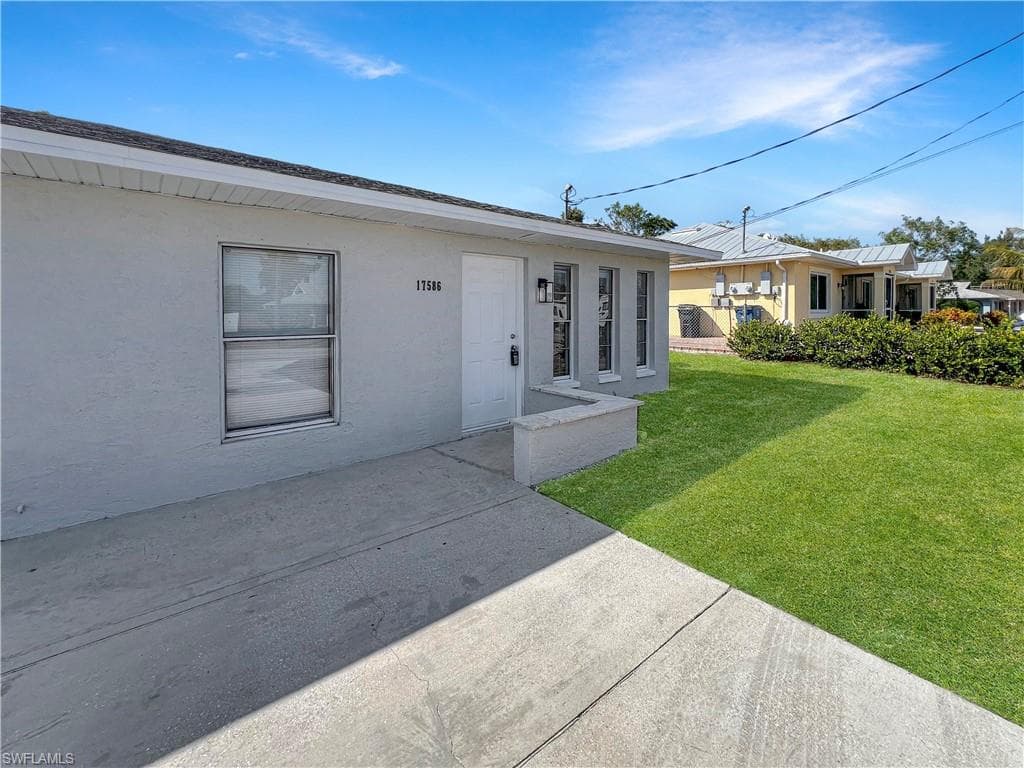 17586 Cypress Point RD FORT MYERS, FL 33967