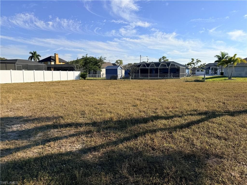 1422 SW 39th TER CAPE CORAL, FL 33914