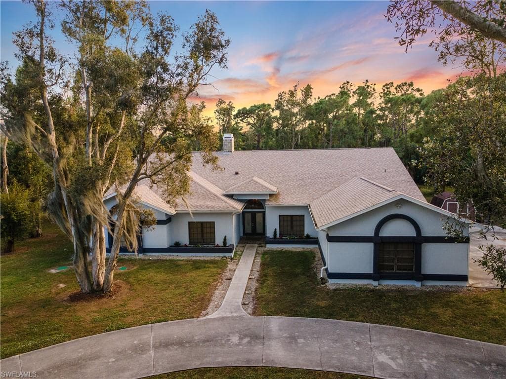 706 SW 6th ST CAPE CORAL, FL 33991