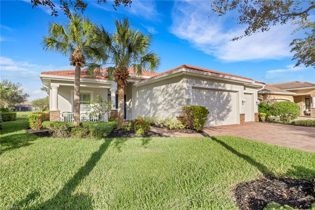 3990 Otter Bend CIR FORT MYERS, FL 33905