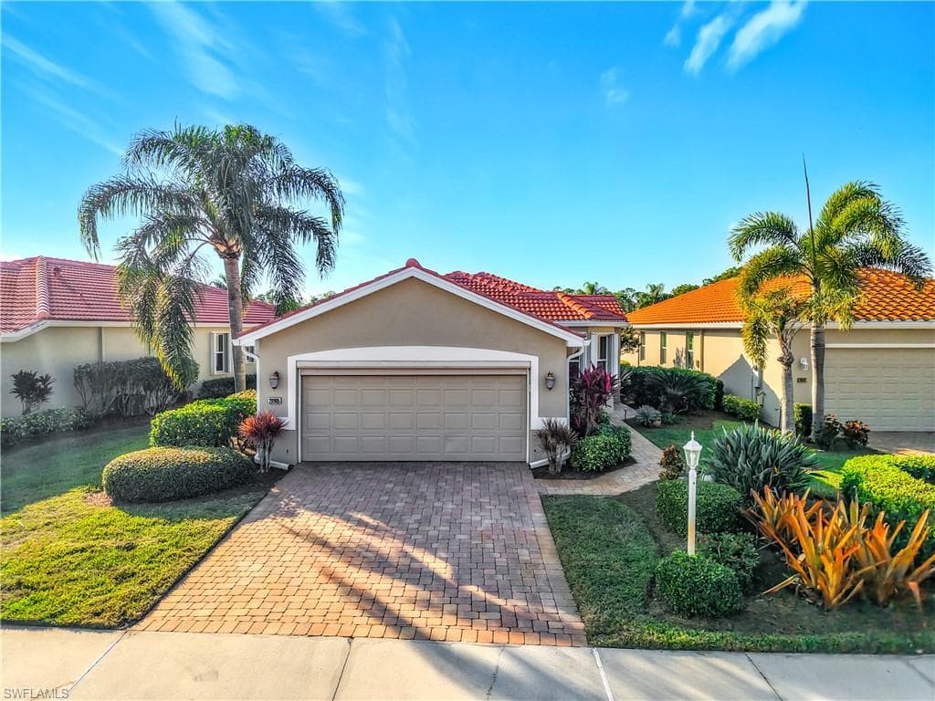 20905 Athenian LN NORTH FORT MYERS, FL 33917