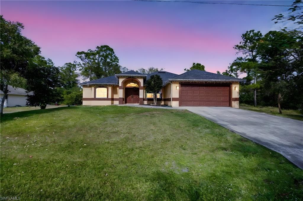 1019 Carroll ST E LEHIGH ACRES, FL 33974